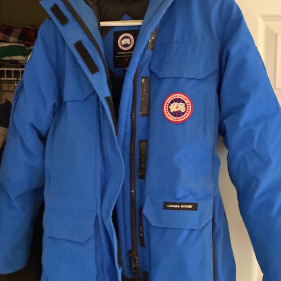 Jackets - Picture 4 of 9